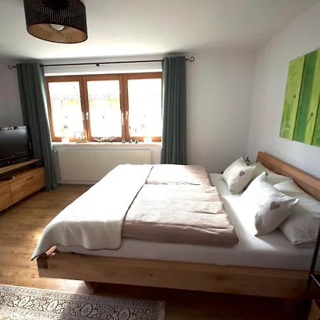 Alma Apartment *